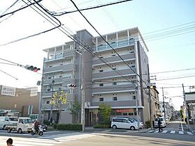 兵庫県西宮市城ケ堀町（賃貸マンション1DK・3階・30.25㎡） その1