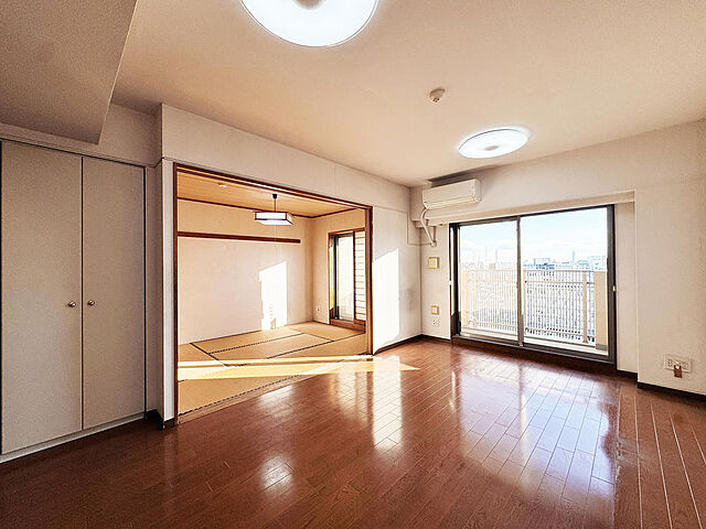 リビング/ダイニング コスモ21ザ・ガーデンズフォート 10階/-