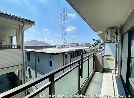 南面のバルコニーは、陽当り良好でたっぷりのお洗濯物もよく乾きます