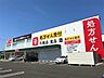 周辺：【Vドラッグ下之一色店】【営業時間】9：00〜22：00【取扱いサービス】処方箋、日用品、お酒 800m