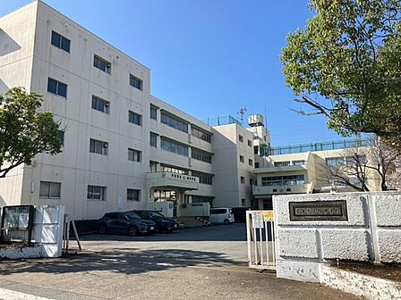 幸手市立西中学校 約1700m