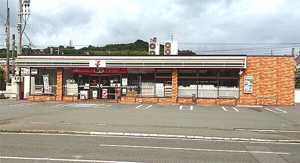 画像18:セブンイレブン下関羽山町店(541m)
