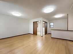 東石切町4丁目　中古戸建 4LDKのリビング/ダイニング