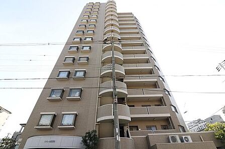 1996年3月建築 SRC造15階建 総戸数42戸