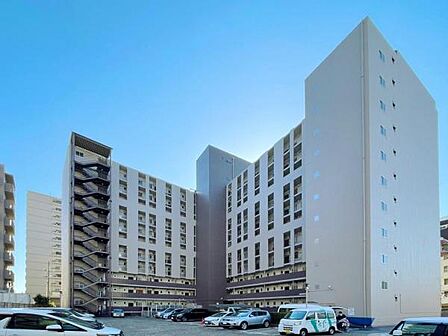 昭和43年11月築　SRC造11階建　総戸数132戸
