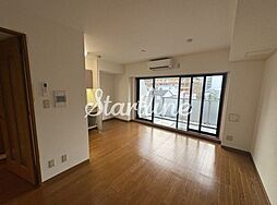 ルート四谷三丁目 413 4階1LDKのリビング/ダイニング