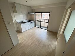 エルドムス陽光三番館 7階1DKのリビング/ダイニング