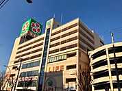 ライフ今里店 徒歩7分。 510m