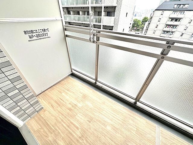 バルコニー
