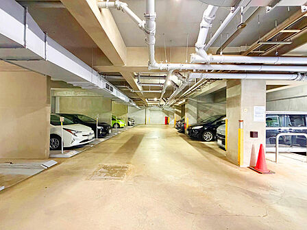 【駐車場】1台:12000円〜14000円/月