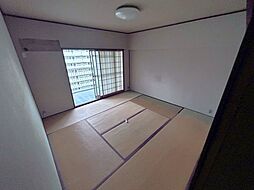 山科（C・D棟）　住宅D棟 3DKの室内