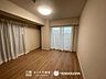 室内：【洋室】2面採光のお部屋になります♪