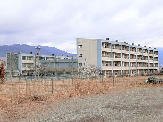 第六中学校 8...