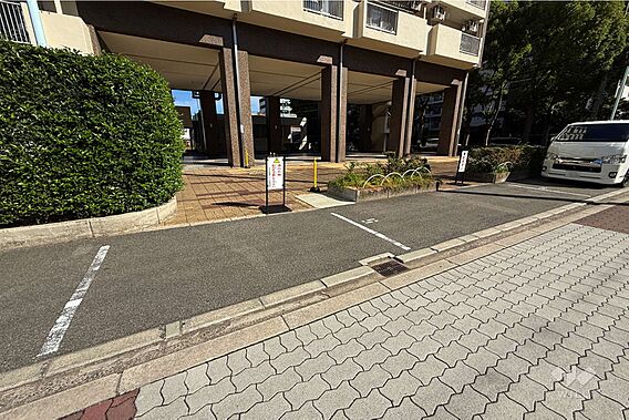 敷地内駐車場（...