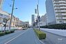 その他：敷地北側の前面道路