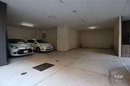 敷地内駐車場(屋内平面式)
