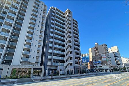 プレミスト北堀江の外観(北東側から)