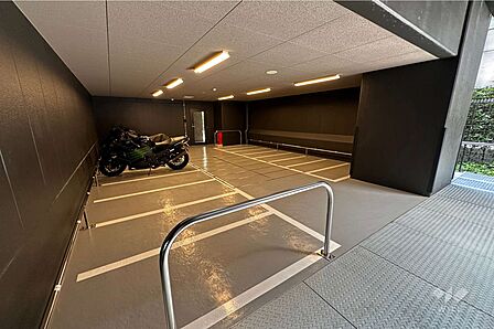 バイク置場