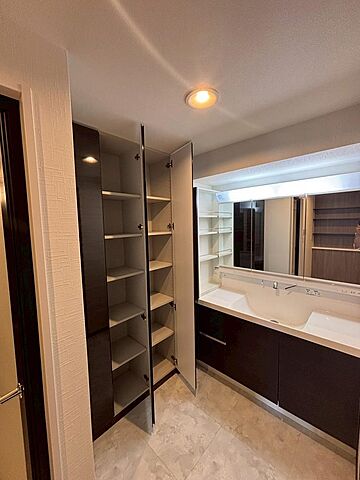 洗面 Wコンフォートタワーズ 44階/-