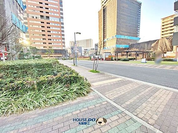 前面道路含む現...