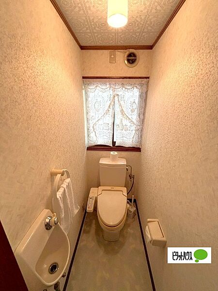 トイレを拡大表示