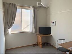 レオパレスａｓａｈｉｍａｃｈｉ 204 2階1Kのリビング/ダイニング