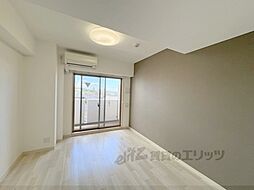 京阪本線 枚方公園駅 徒歩2分の賃貸マンション 2階1Kのリビング/ダイニング