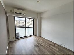 Osaka Metro中央線 高井田駅 徒歩7分の賃貸マンション 7階1Kのリビング/ダイニング