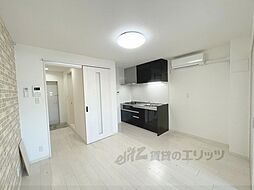 クリエオーレ高井田西 3階1LDKのリビング/ダイニング