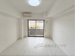 近鉄けいはんな線 吉田駅 徒歩5分の賃貸マンション 6階1Kのリビング/ダイニング