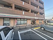 セブンイレブン　交野市役所前店まで2700メートル