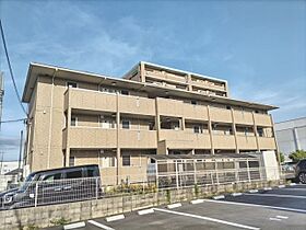 奈良県大和郡山市小泉町東２丁目（賃貸アパート1LDK・2階・36.81㎡） その1