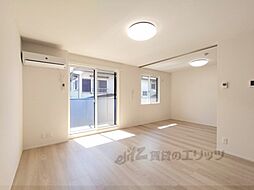 近鉄奈良線 新大宮駅 徒歩18分の賃貸アパート 2階3LDKのリビング/ダイニング