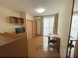 レオパレスＳＯＰＲＡ 1階1Kのリビング/ダイニング