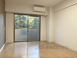 近鉄奈良線 大和西大寺駅 徒歩4分の賃貸マンション 1階1Kのリビング/ダイニング