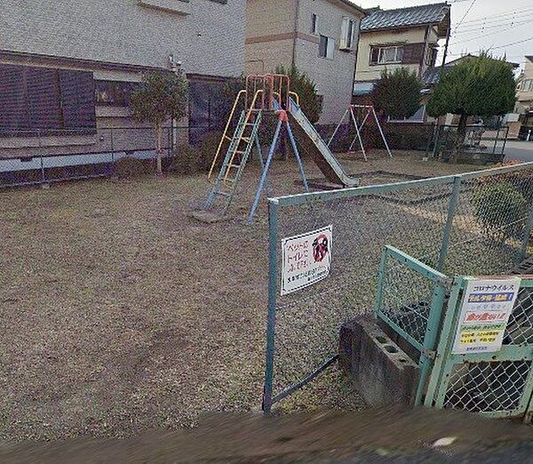 周辺を拡大表示