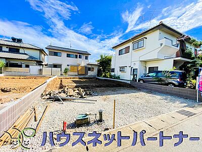 外観:太陽に愛された邸は、陽当り・通風に優れた魅力的で快適さを追求した新築戸建でした。ここに住むからこそ意味がある。そんな特別感に浸りながら、毎日をお過ごしして欲しいです。 外観:太陽に愛された邸は、陽当り・通風に優れた魅力的で快適さを追求した新築戸建でした。ここに住むからこそ意味がある。そんな特別感に浸りながら、毎日をお過ごしして欲しいです。