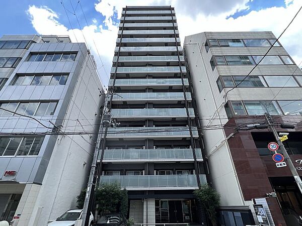 コンフォリア心斎橋EAST ｜大阪府大阪市中央区博労町2丁目(賃貸マンション1K・13階・30.38㎡)の写真 その1