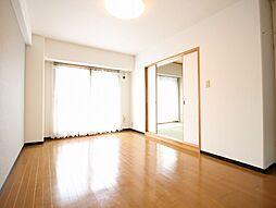 エンゼルハイム佐貫第6 403号室 4階3LDKのリビング/ダイニング