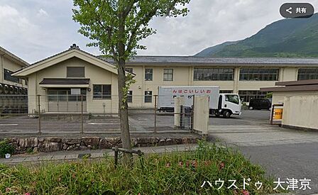大津市立木戸小学校 600m