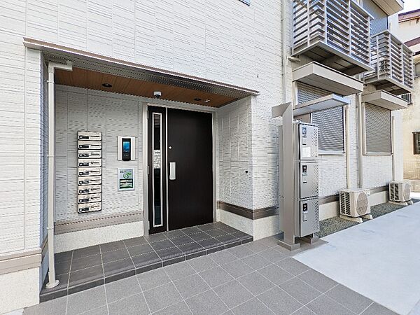 apartment 群馬県伊勢崎市連取町1510-1　T＆M　DE号