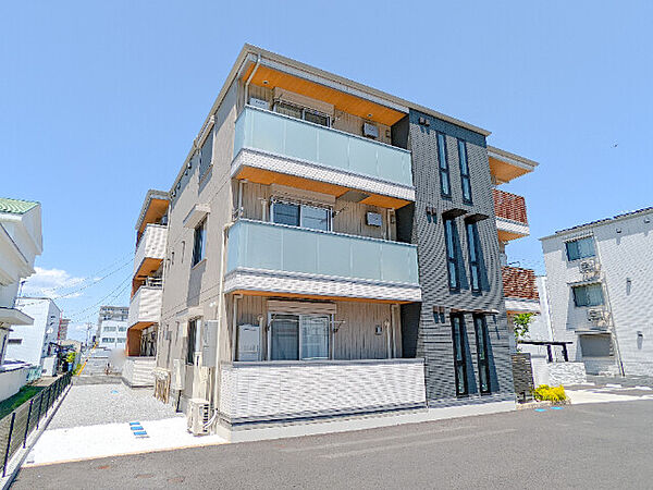 apartment 群馬県伊勢崎市連取町1510-1　T＆M　DE号