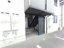 4 / 5