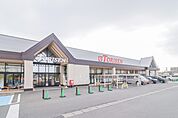 とりせん平和町店 1051m
