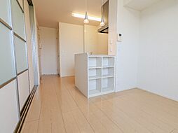 東武伊勢崎線 伊勢崎駅 徒歩35分の賃貸アパート 2階1DKのリビング/ダイニング