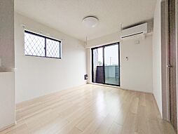 JR両毛線 国定駅 4.8kmの賃貸アパート 1階2LDKのリビング/ダイニング