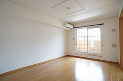 東武伊勢崎線 伊勢崎駅 徒歩18分の賃貸アパート 2階2LDKのリビング/ダイニング