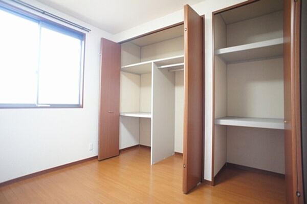 apartment 茨城県古河市原町
地図を見る