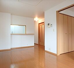 JR東北本線 古河駅 バス10分 西女沼下車 徒歩4分の賃貸アパート 2階2LDKのリビング/ダイニング