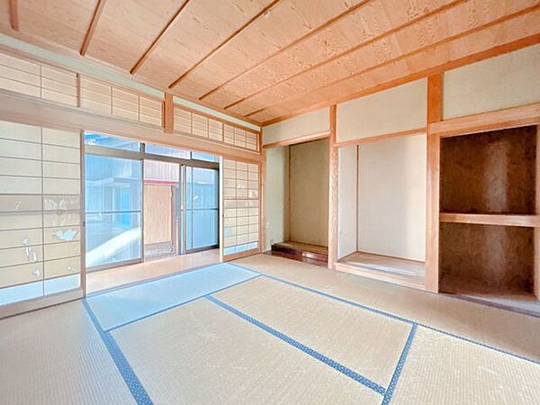 室内